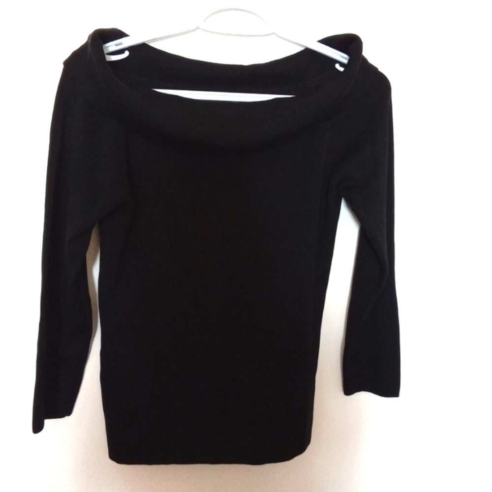 Biline Women's Fine Knit Black Silk Blend Off The Shoulder Sweater Size Small